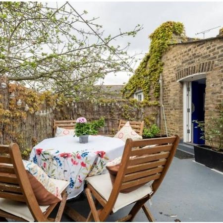 Stylish Room With Private Bath & Terrace In Super Central Clapham Junction Minutes From Victoria, Waterloo لندن المظهر الخارجي الصورة