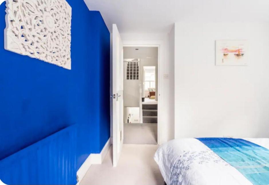 Stylish Room With Private Bath & Terrace In Super Central Clapham Junction Minutes From Victoria, Waterloo لندن المظهر الخارجي الصورة